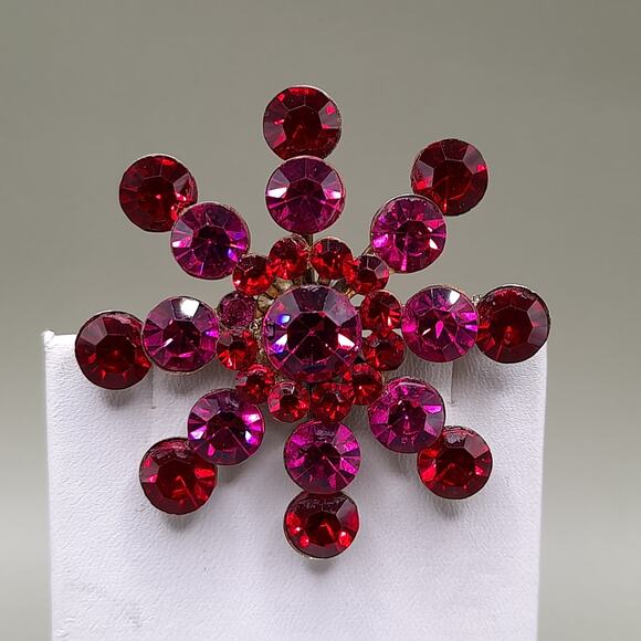 Vintage Red Pink Rhinestone Snowflake Brooch, 1950s, 2 1/8 Inch - Picture 7 of 11